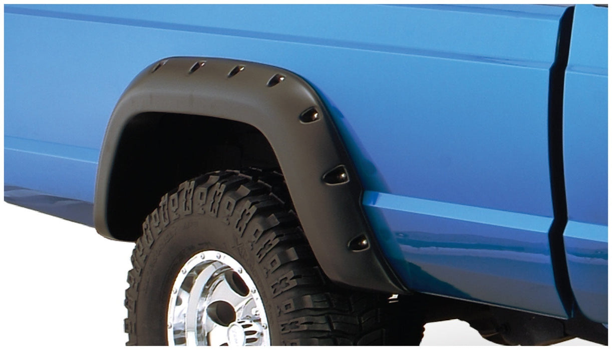 Bushwacker 10912-07 Cut-Out™ Fender Flares